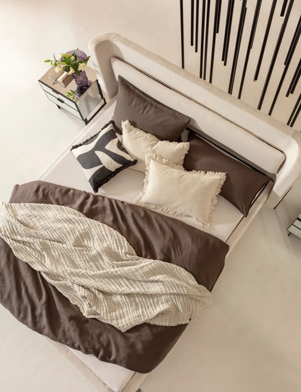 KARE Design Bed Tivoli Ecru 180x200cm Online
