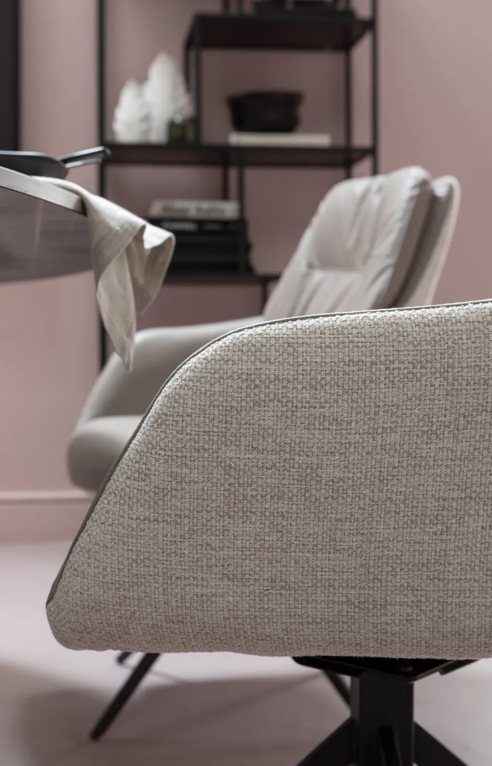 KARE Design Eetkamerstoel Amira Outlet