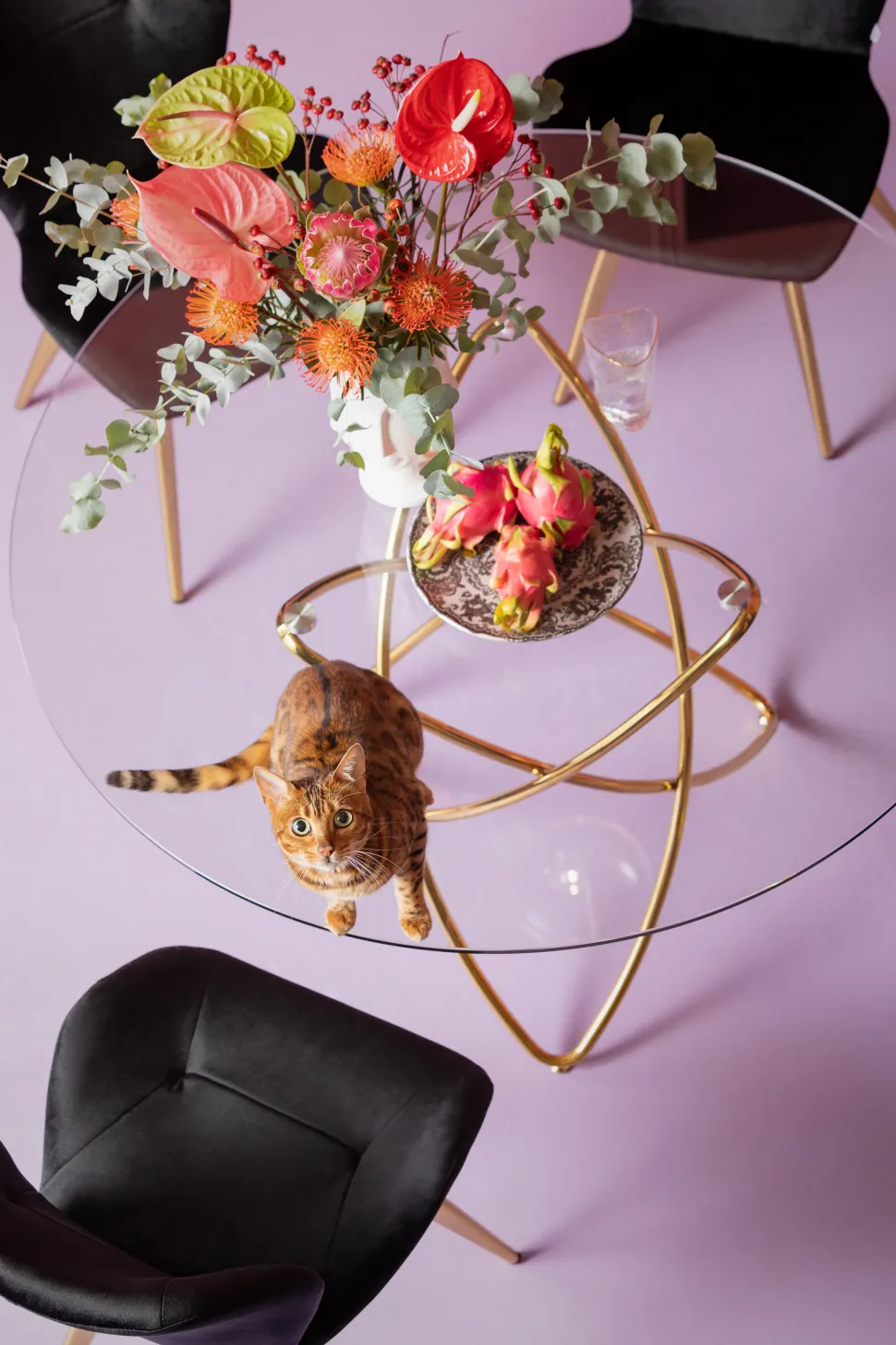 KARE Design Eettafel Molekular Goud Ø120cm Flash Sale