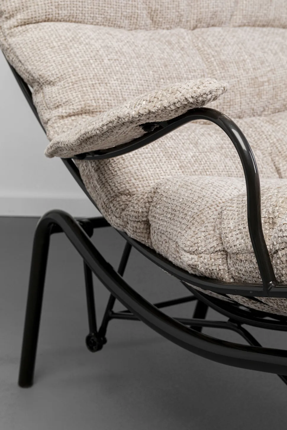 KARE Design Fauteuil + Hocker Vienna Swing Beige New
