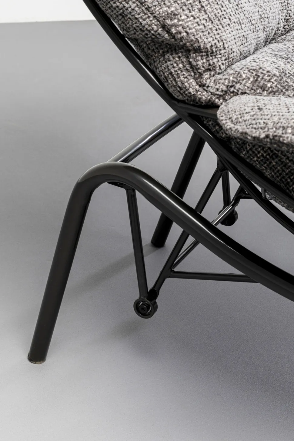 KARE Design Fauteuil + Hocker Vienna Swing Grey Hot