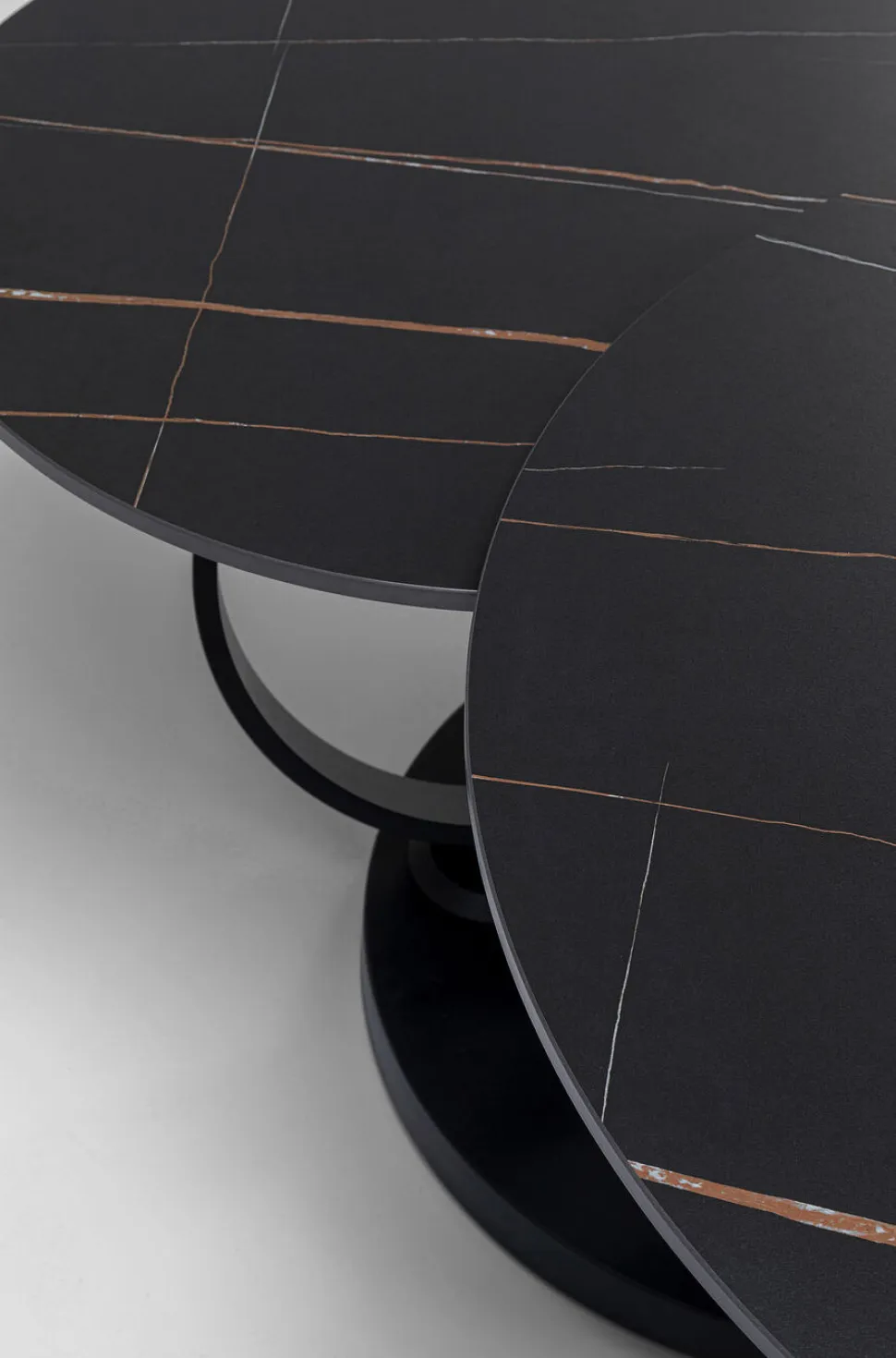 KARE Design Salontafel Beverly Zwart Online