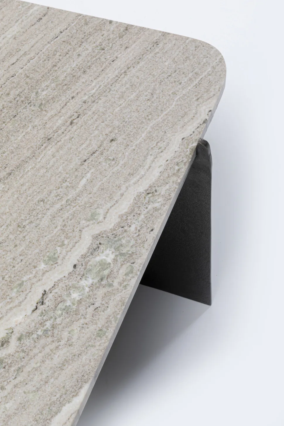 KARE Design Salontafel Montagna 142x70cm Cheap