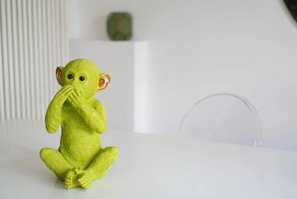 KARE Design Spaarpot Monkey Iwazaru Groen Cheap