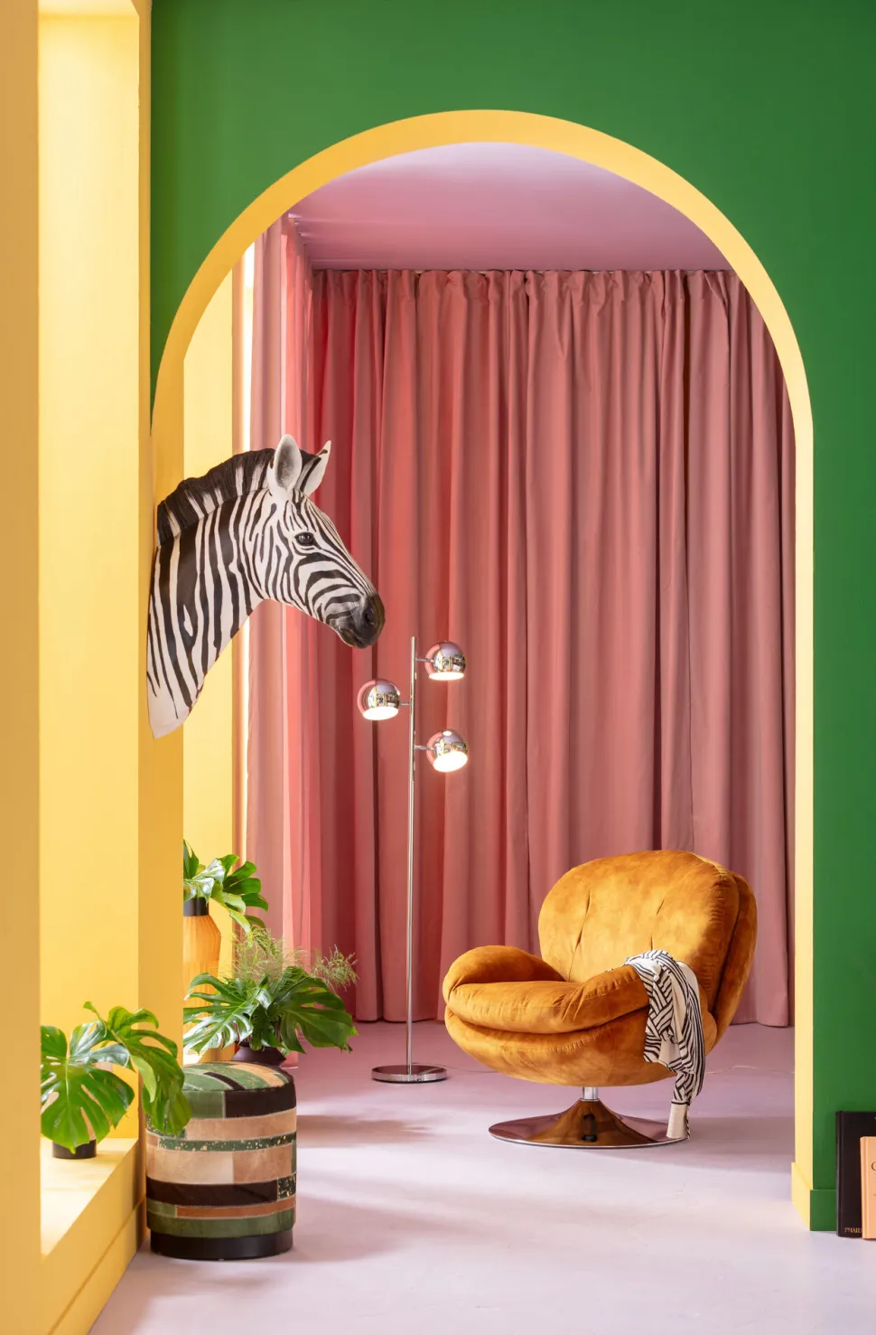 KARE Design Wanddecoratie Zebra 33x78cm Hot